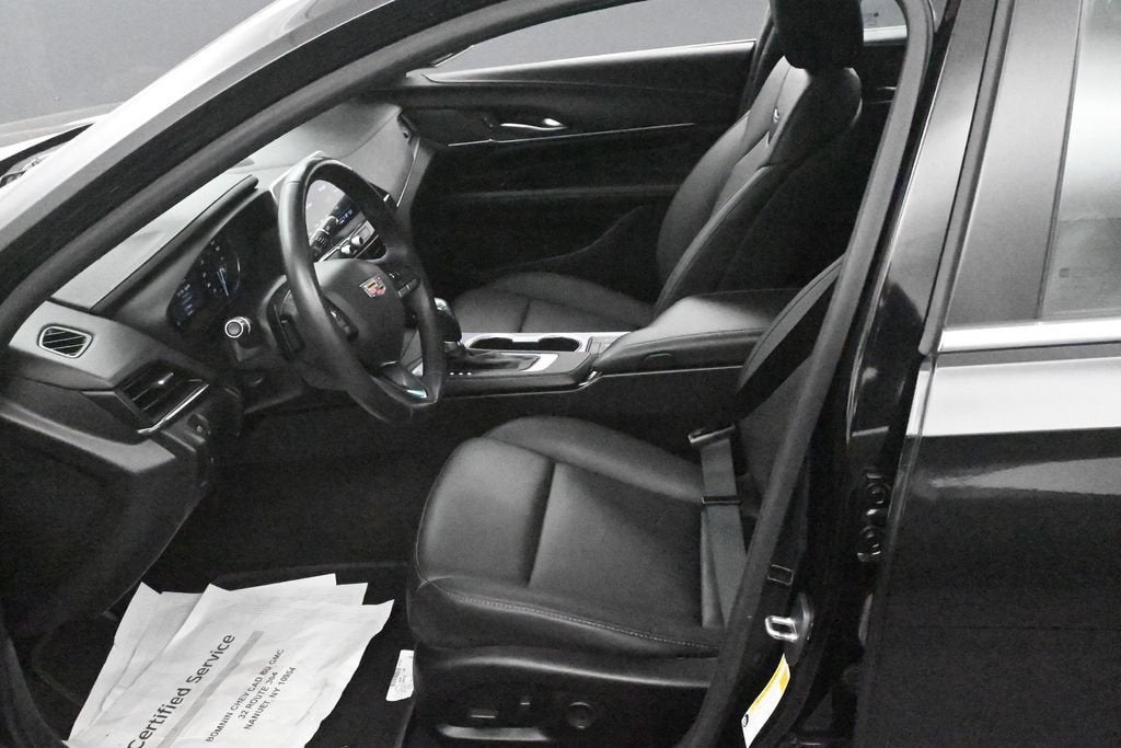 2023 Cadillac CT4 Premium Luxury