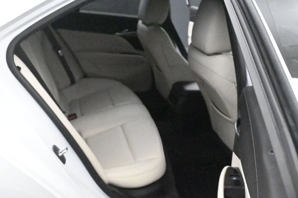 2023 Cadillac CT4 Luxury