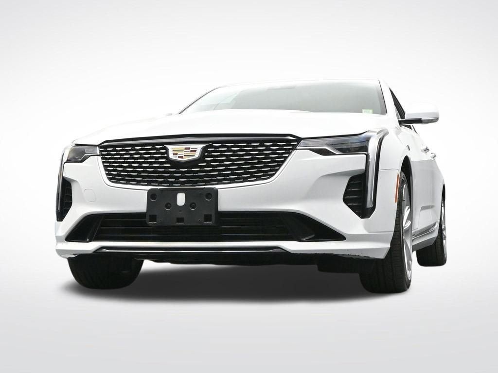 2023 Cadillac CT4 Luxury