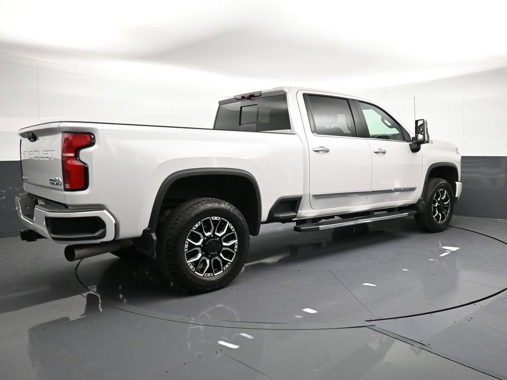 2025 Chevrolet Silverado 3500 HD High Country