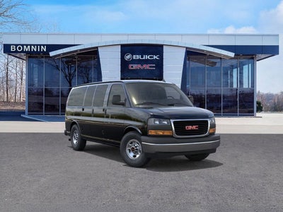 2025 GMC Savana Passenger LT