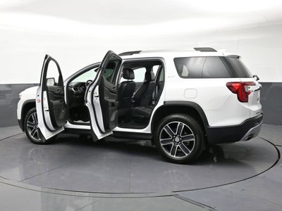 2022 GMC Acadia SLT