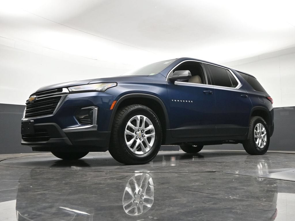 2023 Chevrolet Traverse LS