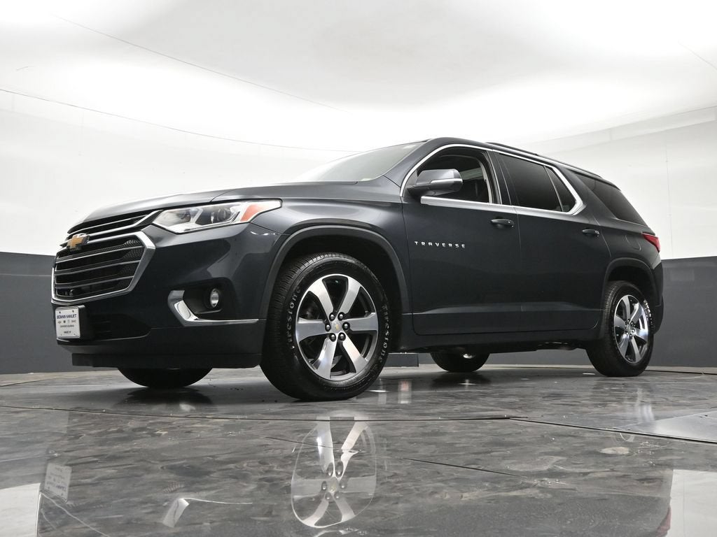 2021 Chevrolet Traverse LT Leather