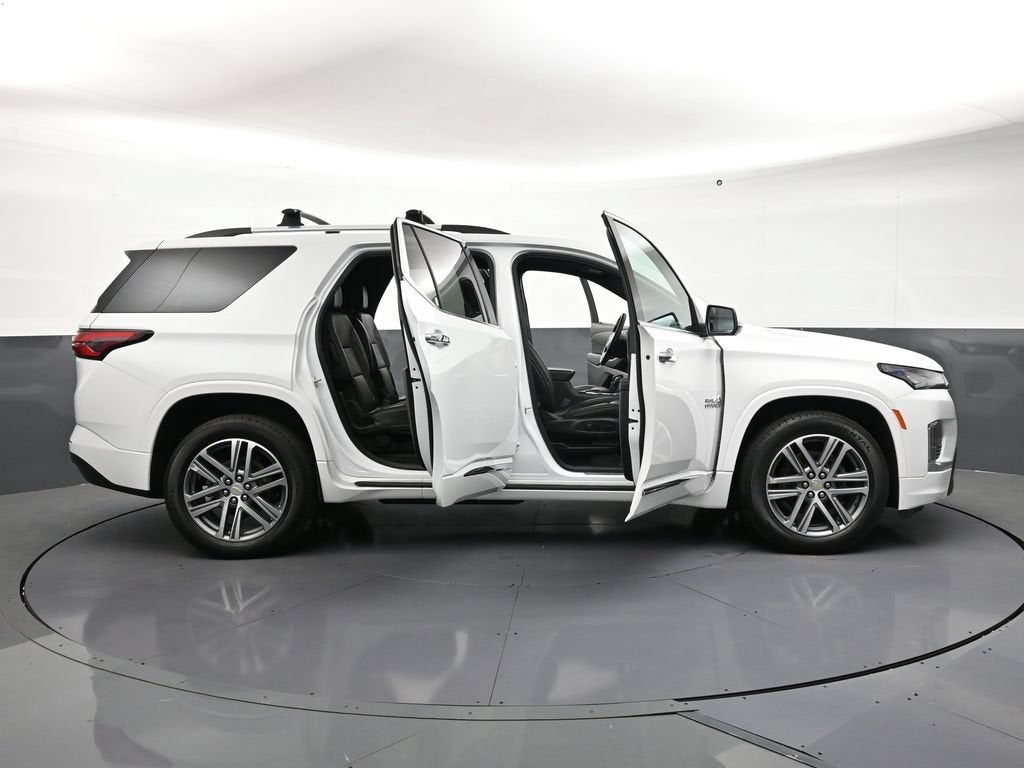 2023 Chevrolet Traverse High Country