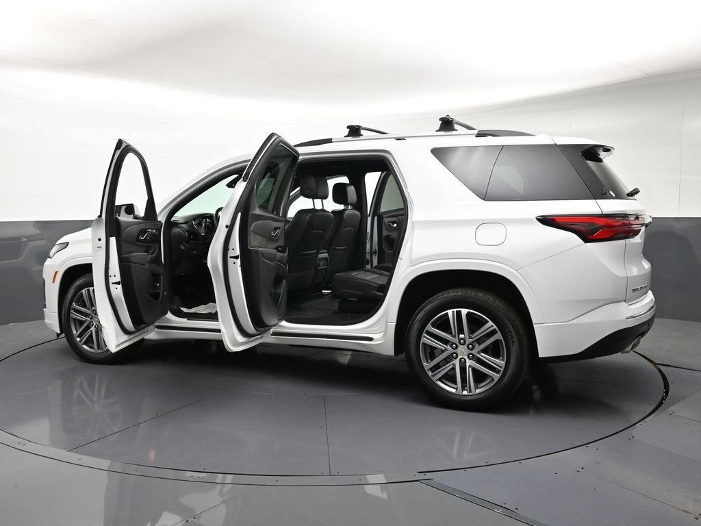 2023 Chevrolet Traverse High Country