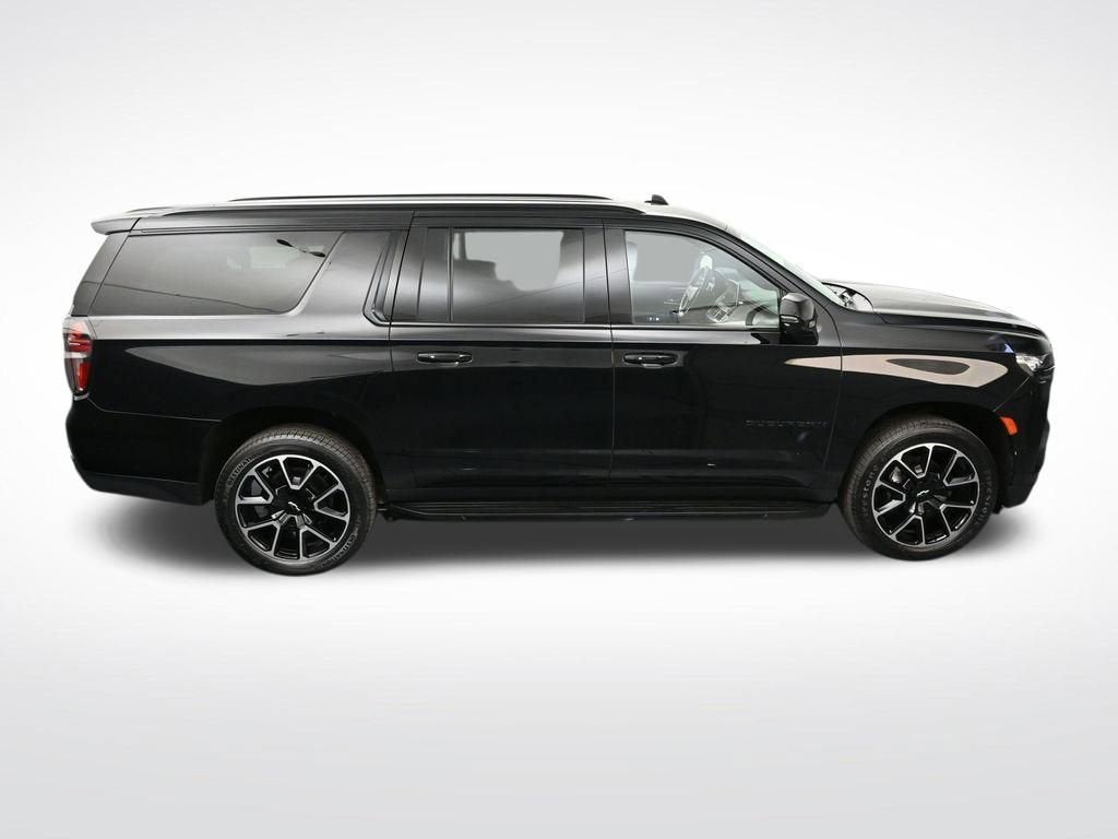 2023 Chevrolet Suburban RST