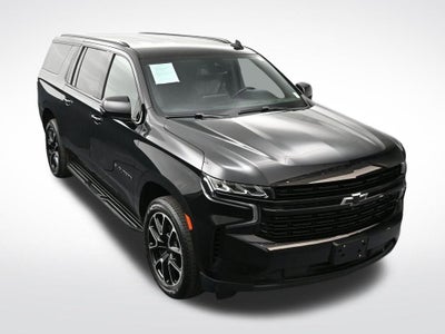 2023 Chevrolet Suburban RST