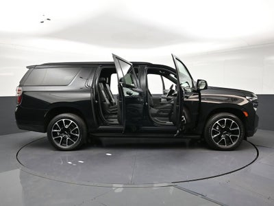 2023 Chevrolet Suburban RST