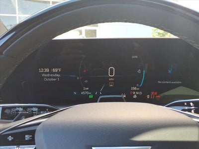 2026 Cadillac VISTIQ Luxury