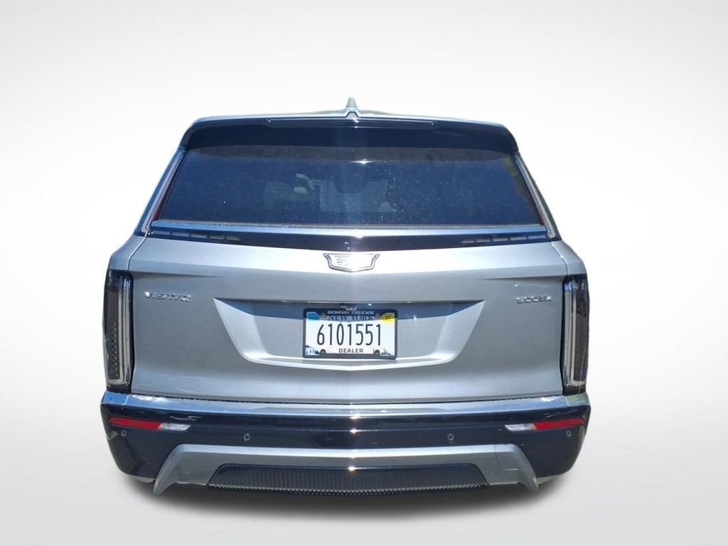 2026 Cadillac VISTIQ Luxury