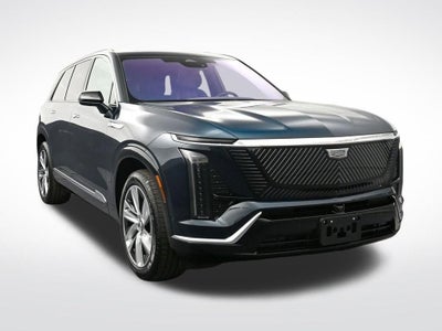 2026 Cadillac VISTIQ Luxury