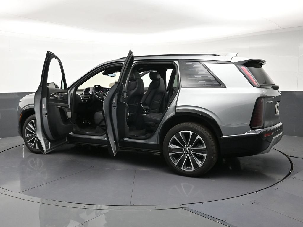 2026 Cadillac VISTIQ Sport
