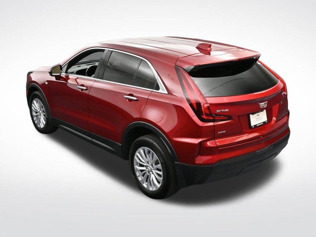2024 Cadillac XT4 Luxury