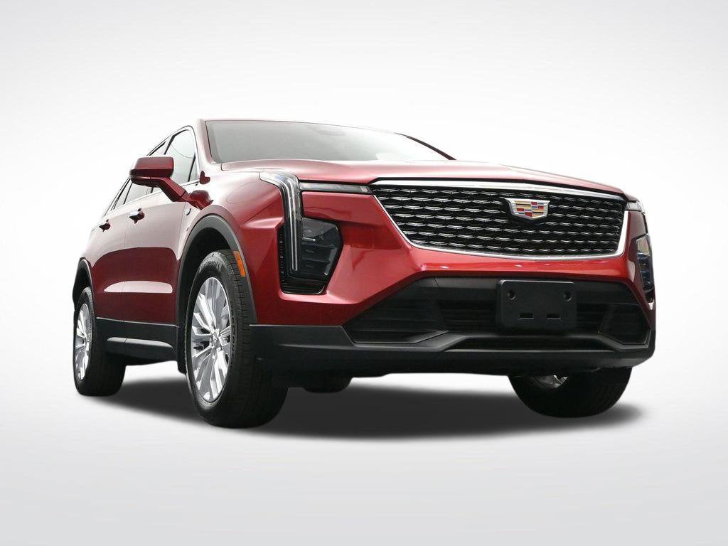 2024 Cadillac XT4 Luxury
