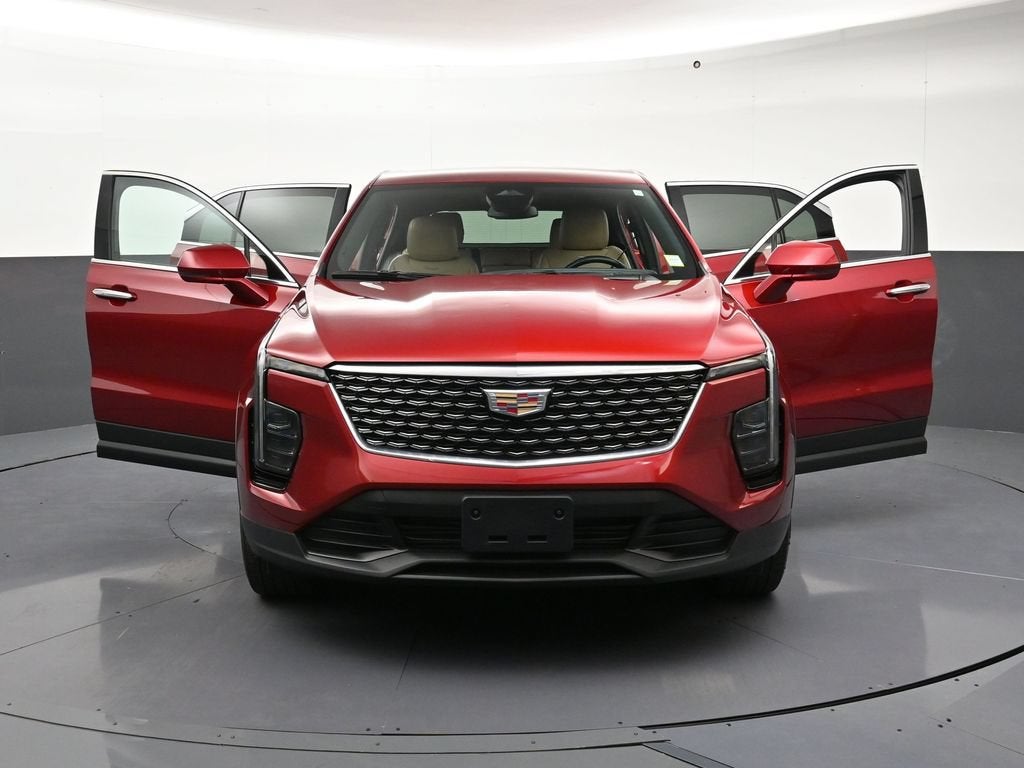2024 Cadillac XT4 Luxury