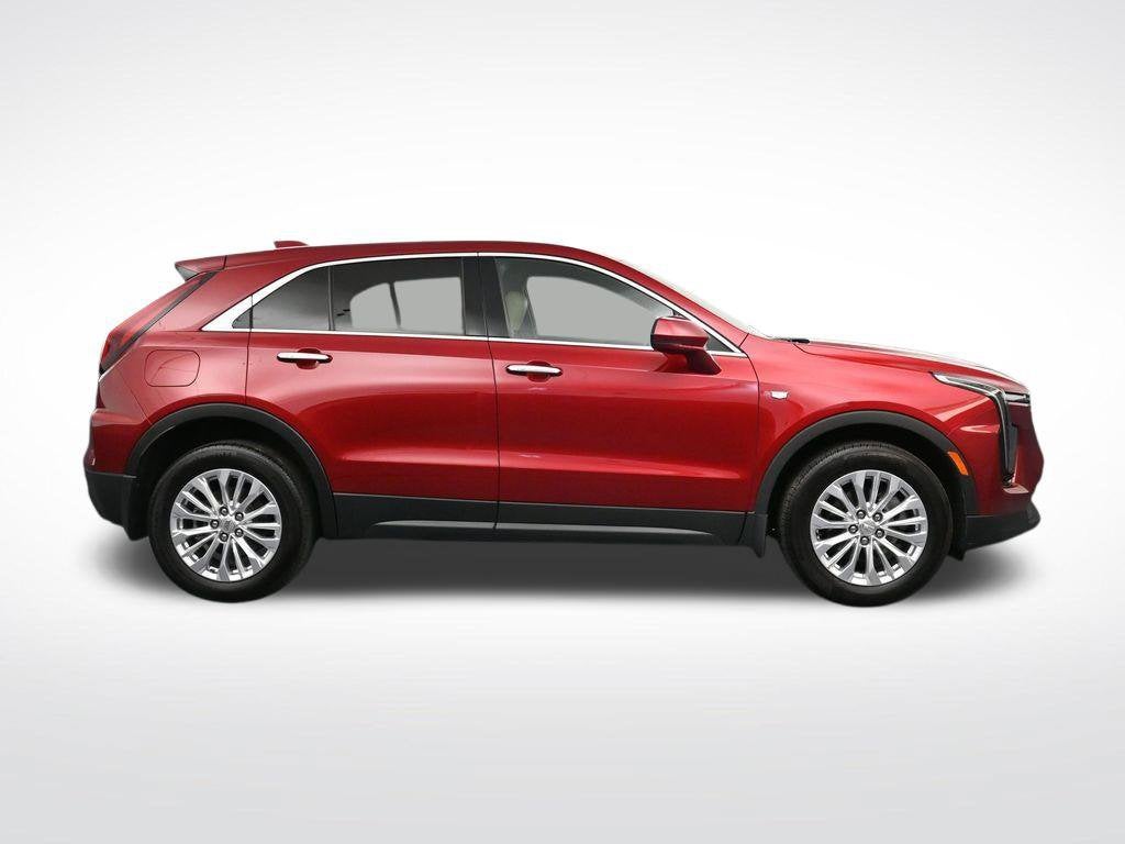 2024 Cadillac XT4 Luxury