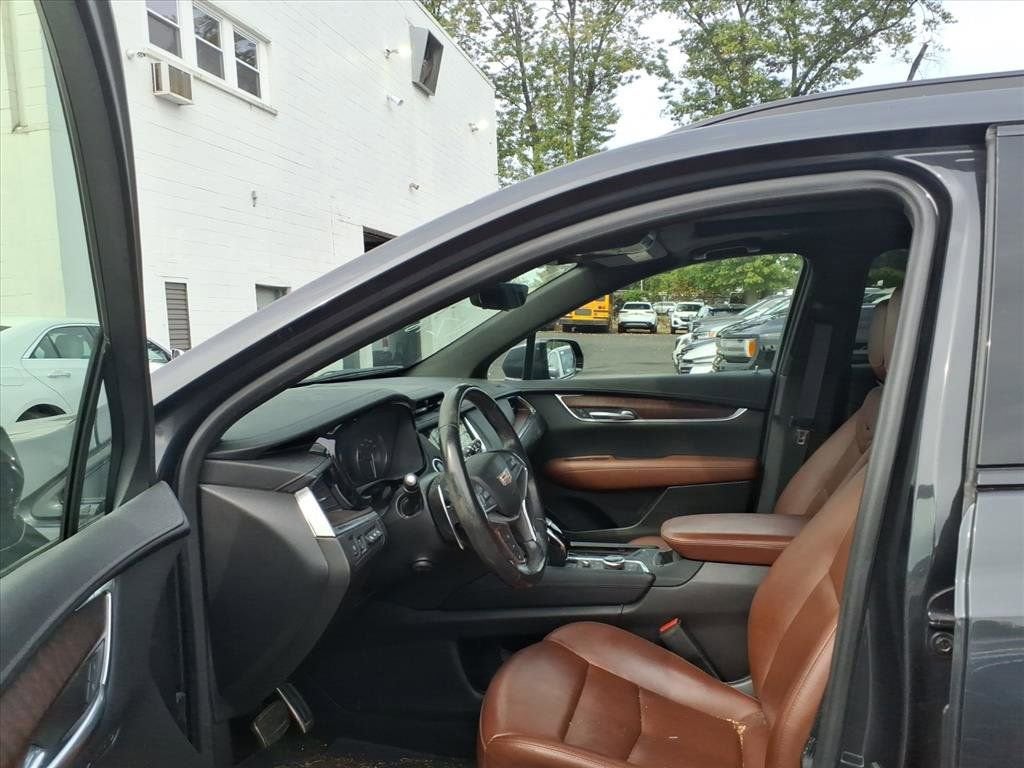 2022 Cadillac XT5 Sport