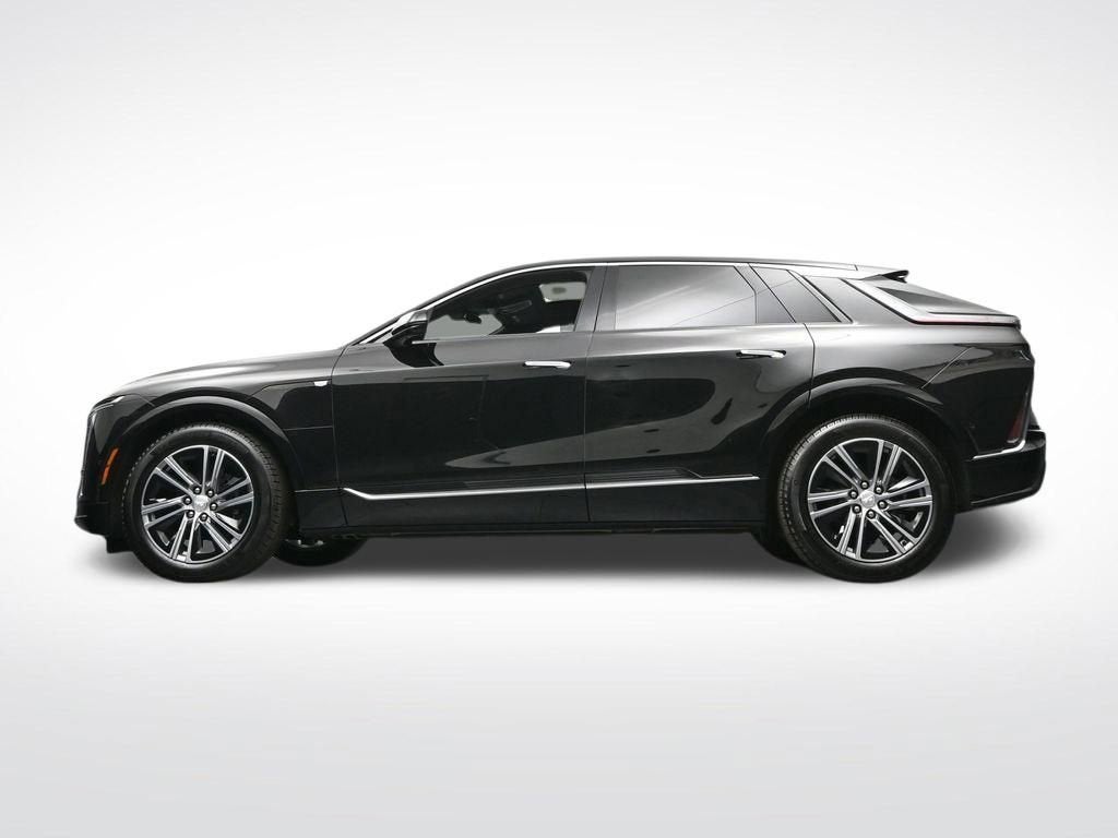 2025 Cadillac LYRIQ Luxury 1