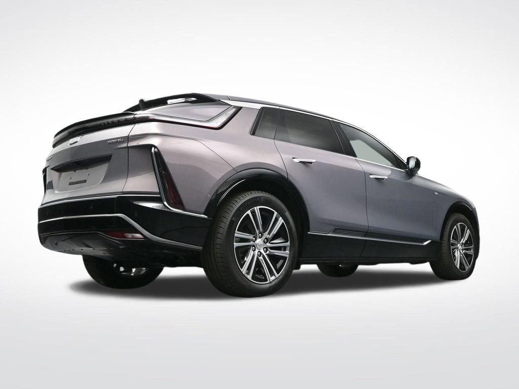 2025 Cadillac LYRIQ Luxury 1