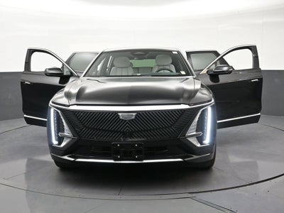 2025 Cadillac LYRIQ Luxury 1