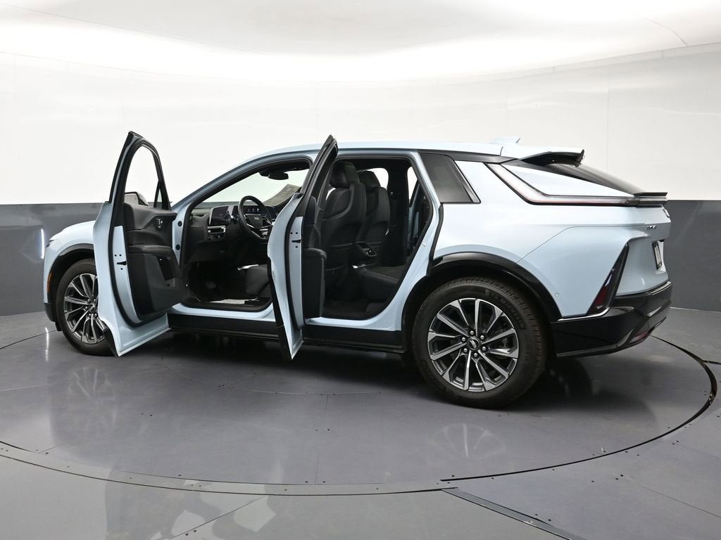 2025 Cadillac LYRIQ Sport 1