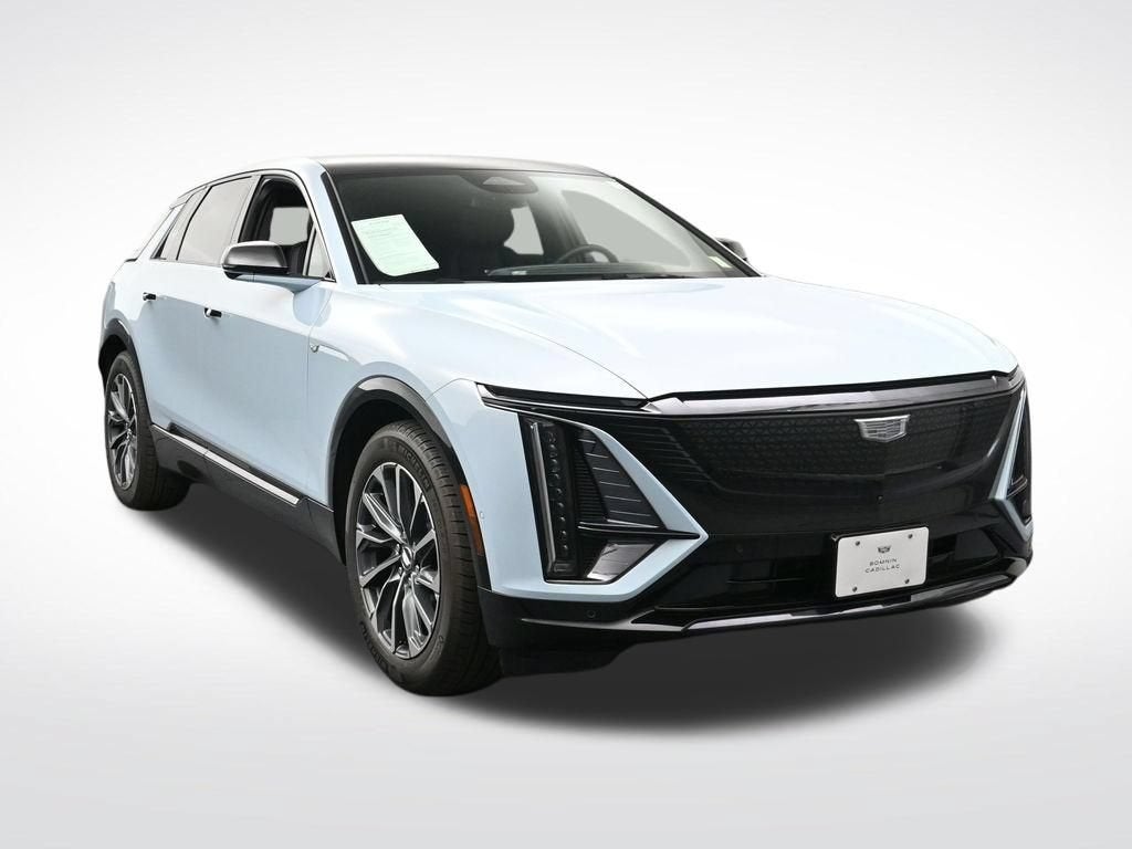 2025 Cadillac LYRIQ Sport 1