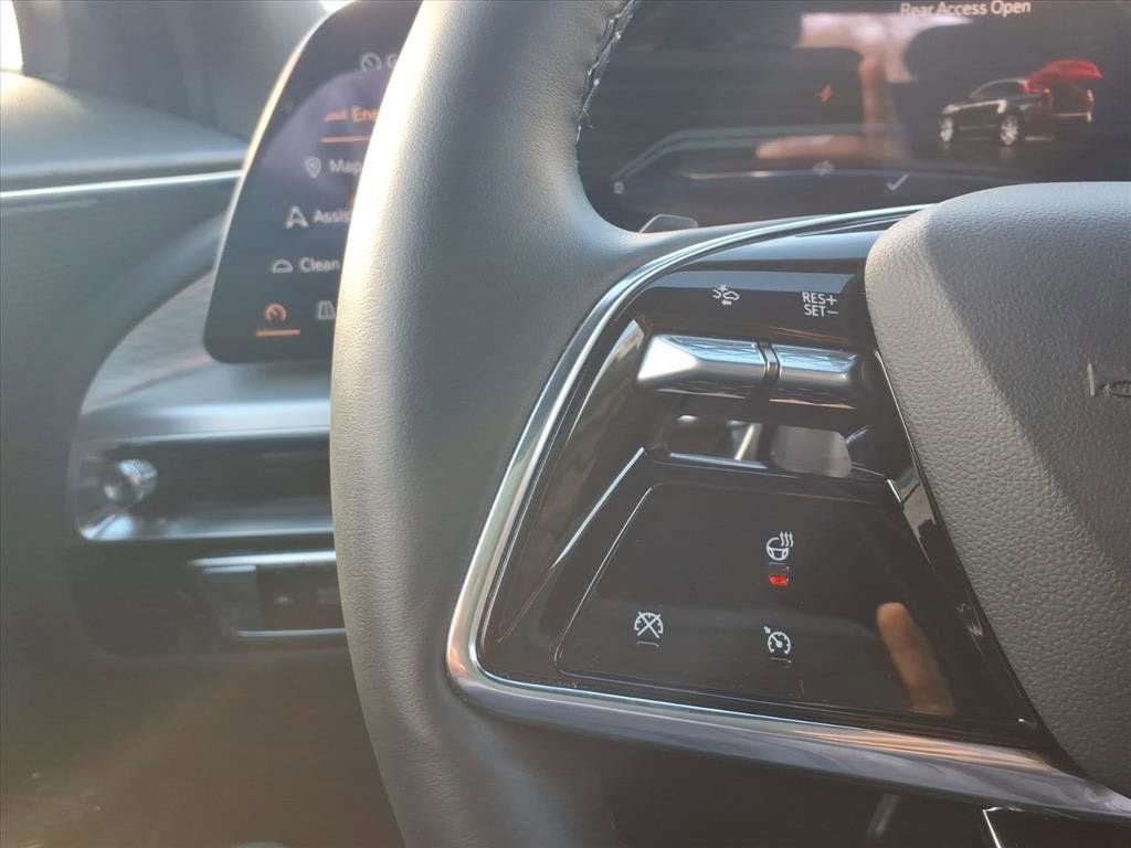 2025 Cadillac LYRIQ Sport 1