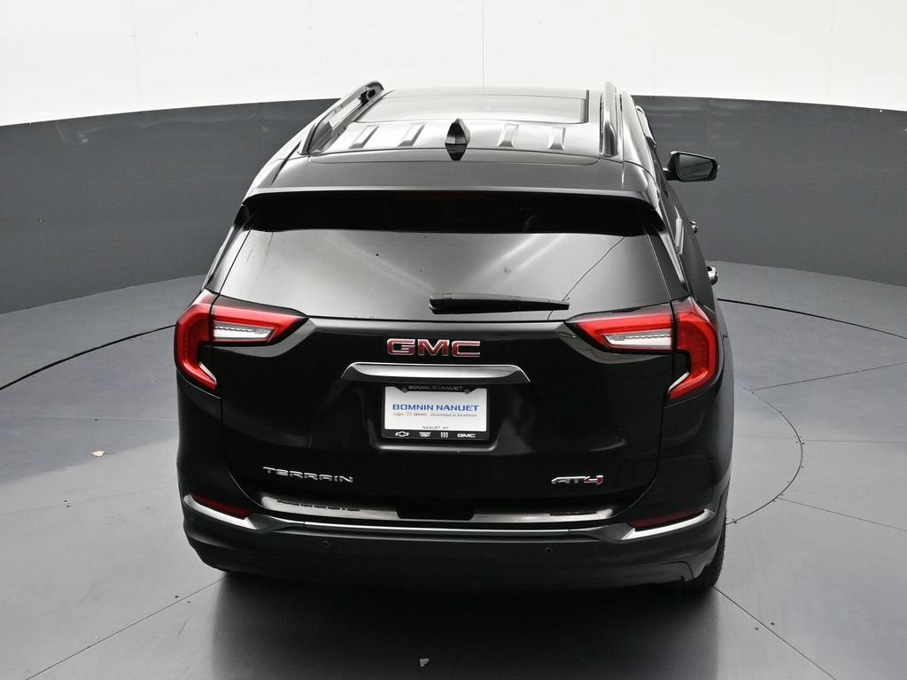 2024 GMC Terrain AT4