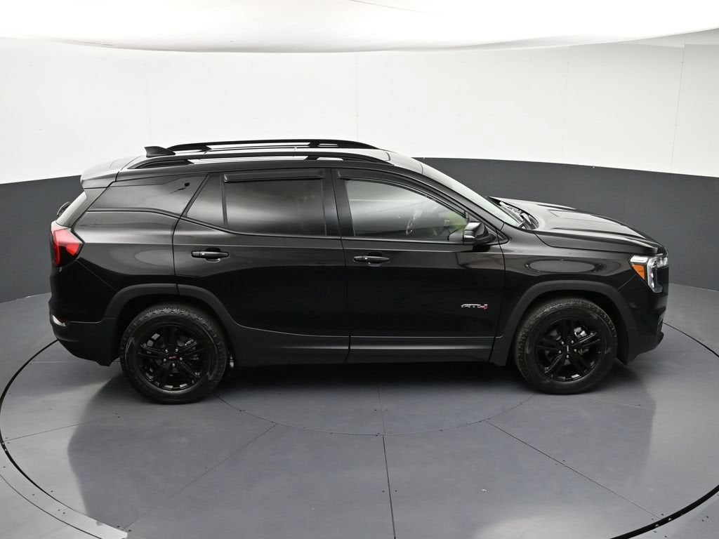 2024 GMC Terrain AT4