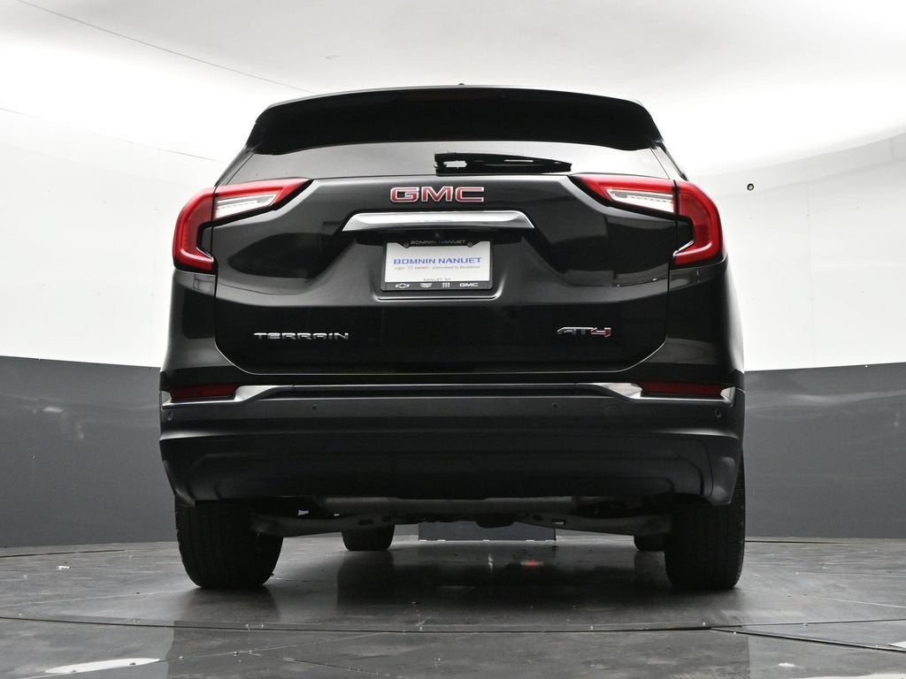 2024 GMC Terrain AT4