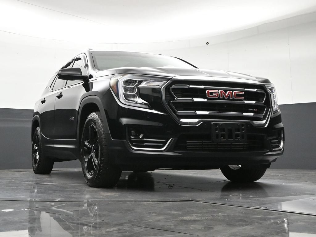 2024 GMC Terrain AT4