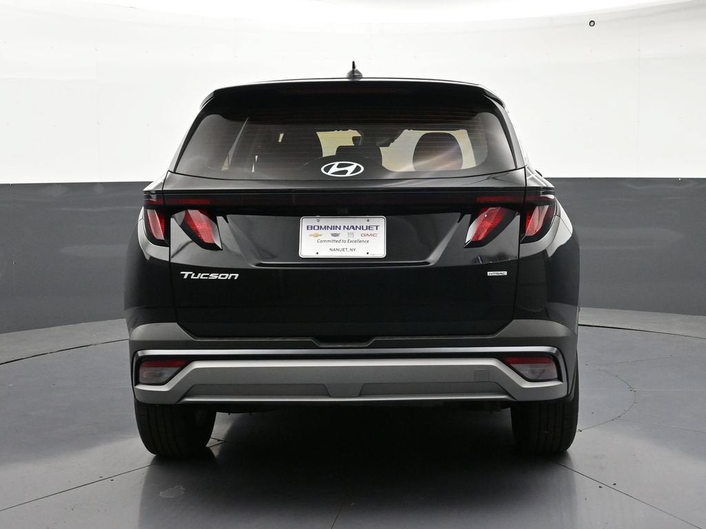 2025 Hyundai Tucson SE