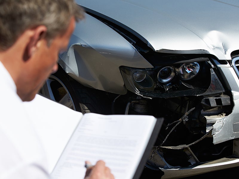 advisor inspecting vehicle Bomnin Buick GMC Nanuet in Nanuet NY